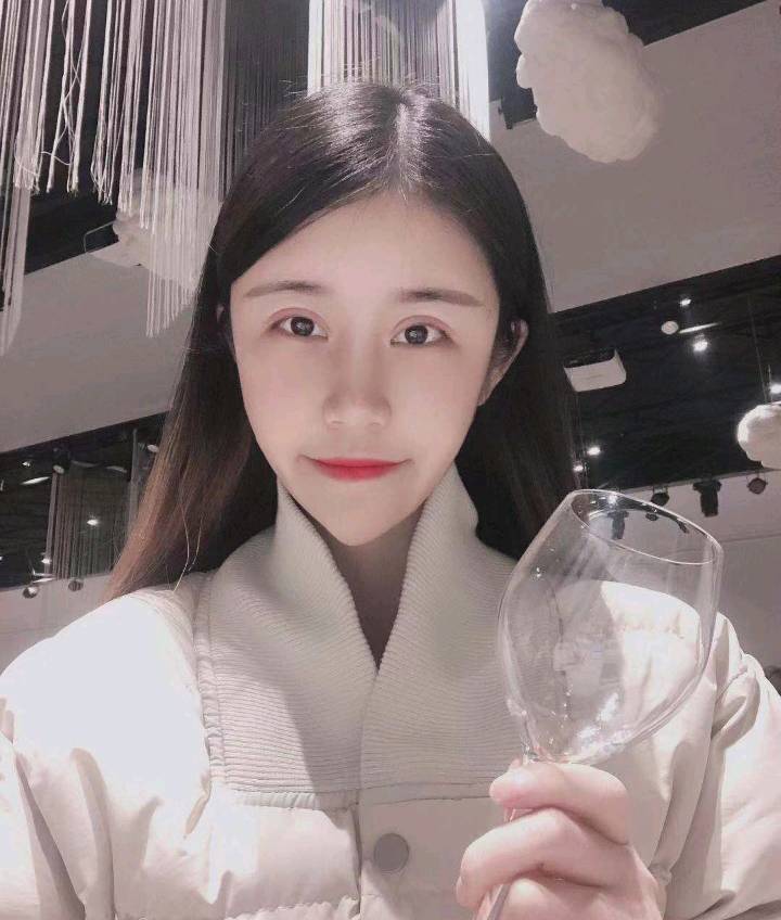 皮条客 妹子b紧水多